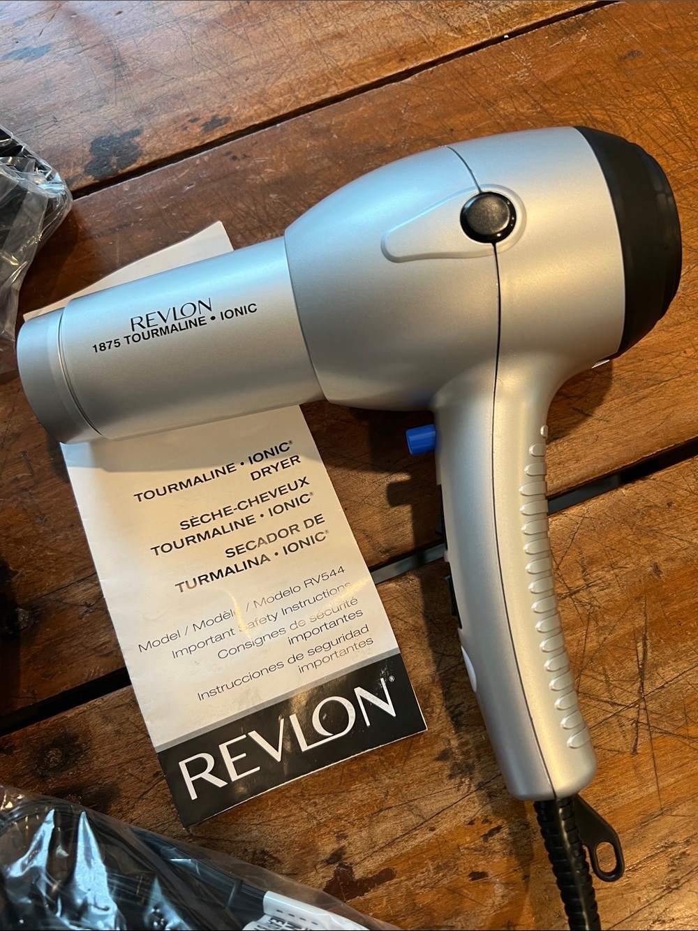 Revlon 1875 Silver Compact Tourmaline Ionic Hair Dryer with Attachments.  New!! - Picture 2 of 4
